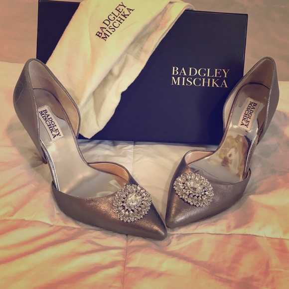 Badgley Mischka Shoes - Badgley Mischka Roudy II - Pewter/Grey